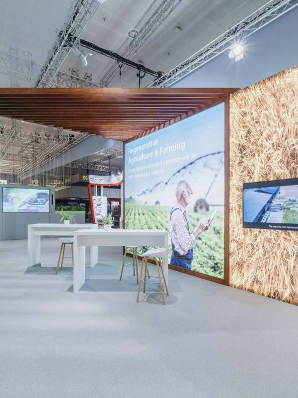 Schneider Electric Messestand